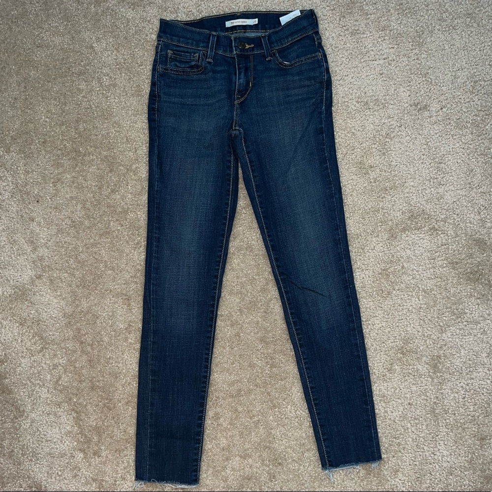 Levi’s Jeans - Picture 2 of 7